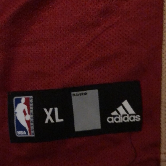 Basketball jersey - Picture 2 of 7
